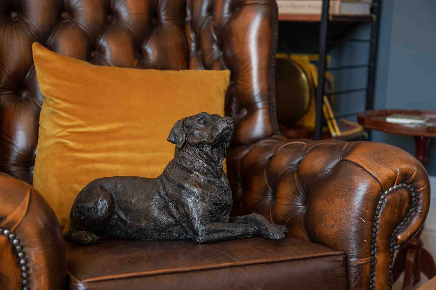 Labrador Urn